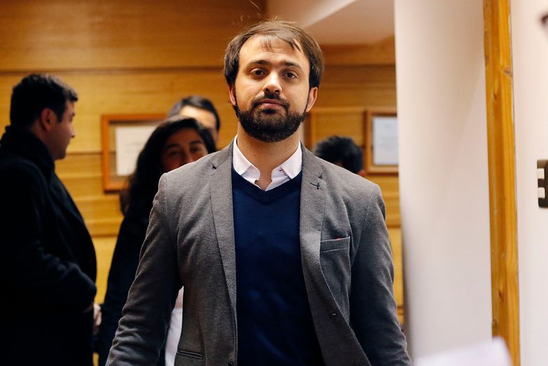 Oficialismo busc competirle a Sharp .jpg