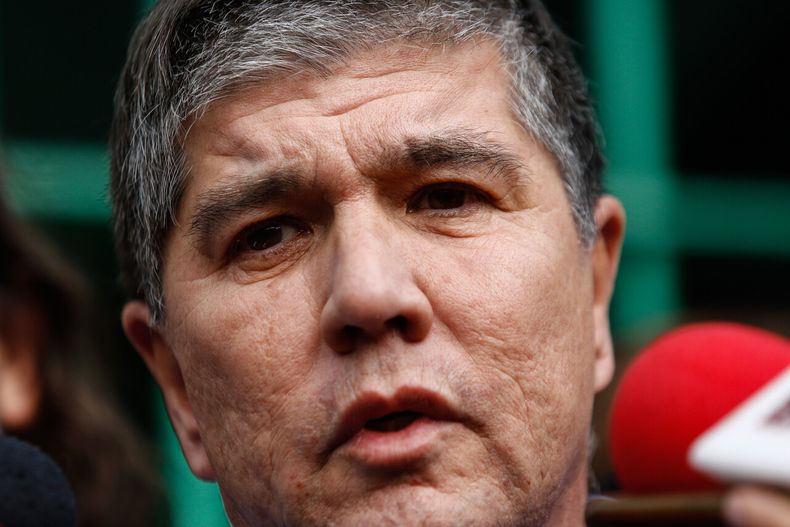 Manuel Monsalve saliendo de la cárcel - Agencia Uno