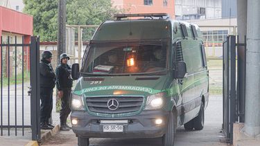 Gobierno asegura que existe control de cárceles tras reo decapitado: Gendarmería apunta a “rito satánico”