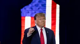 Trump amenaza al chavismo: Dice que no están dando lo necesario y avisa que extraerá petróleo venezolano por años