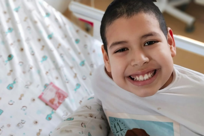 llamado urgente para encontrar a  gemelo genetico  de nino con leucemia  debe ser 100  compatible.png