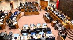 Presupuesto 2025: Senado elimina tómbola escolar y aprueba alza del 2,7% en gasto público