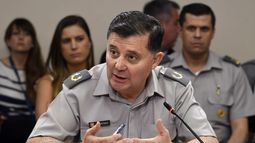 Hermanos del comandante en jefe del Ejército reciben pensiones que suman más de $260 millones