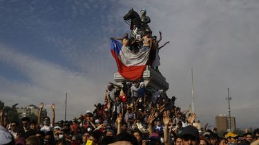 En tiempos de la rotofobia: ¡Viva el roto chileno!