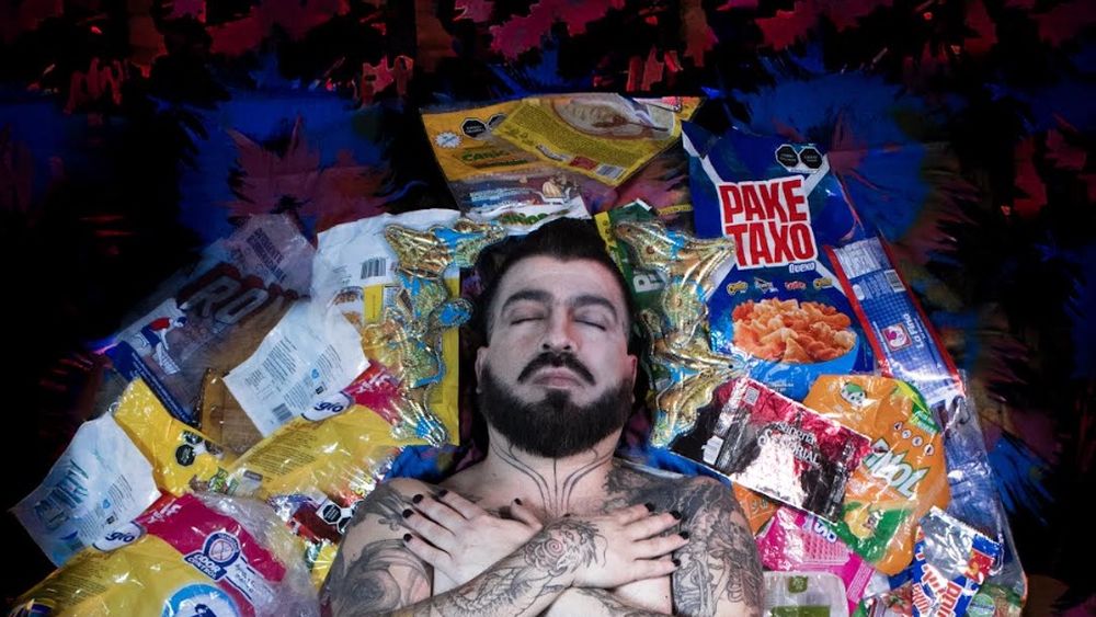 La muerte es una fiesta: la innovadora muestra gratis que une tecnología y diseño textil
