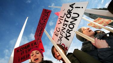 Islandia se convierte en el primer país del mundo donde es ilegal la brecha de salario entre mujeres y hombres