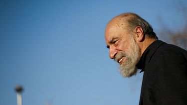Raúl Zurita mantiene sus dudas sobre el Ministerio de Cultura: En el gran arte la derecha no existe y ellos lo saben