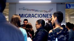 Comisión de DD.HH del Senado aprueba en general la ley de Migración