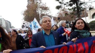 Magisterio condiciona a Boric con reunión a la brevedad para el retorno a clases de 100 mil docentes