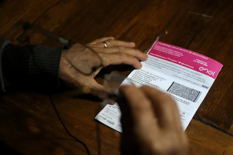 16577 cuenta luz.webp