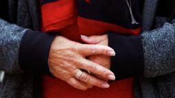 Corte cierra hogar de 41 adultos mayores dependientes en La Reina por baja del 69% del presupuesto