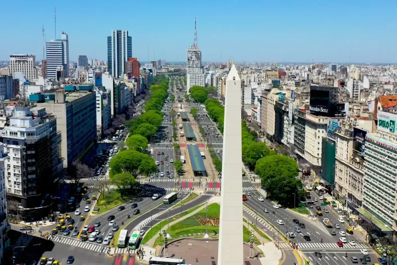 28789 bcc 2024 explorer buenos aires landmarks header mobile 1.webp