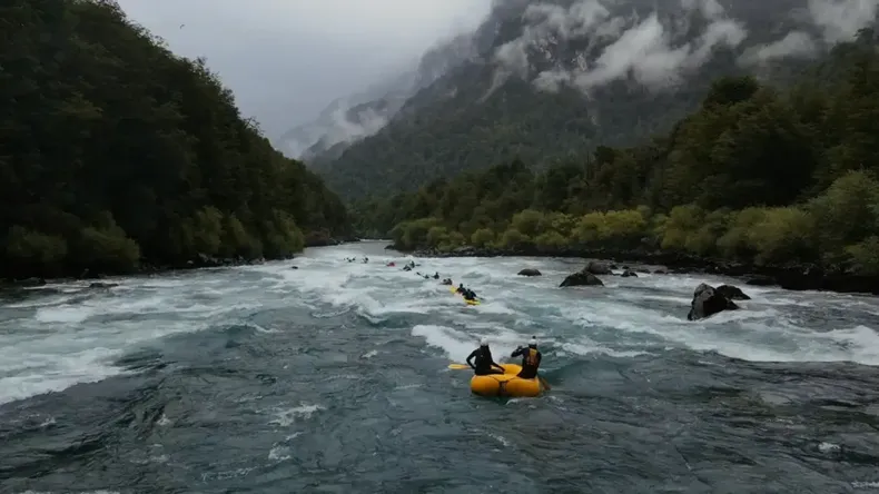 por primera vez chile resguarda caudales de rios para fines ecologicos futaleufu y puelo hacen historia.webp