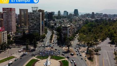 Se intensifica la calurosa Navidad: Santiago tendrá sobre 30°C y espera los 37°C del lunes