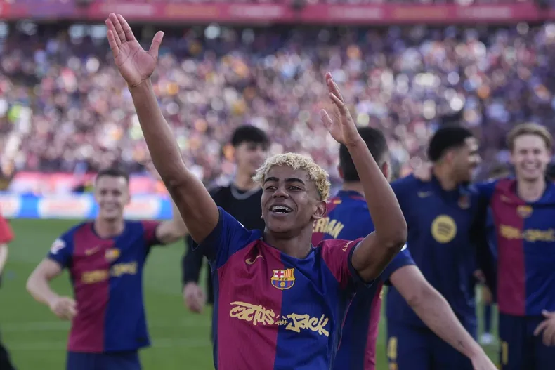 15561 barcelona lamine.webp