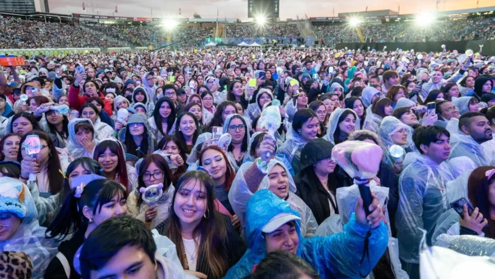 Tras 2 años fanáticas del K-pop recibirán compensación por fallido festival Music Bank en el Monumental: Revisa montos