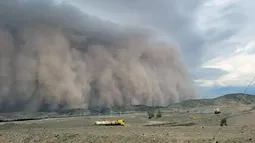 MeteoChile pronostica viento de más de 80 km/h y tormentas de arena para tres regiones del país