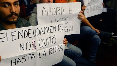 Diputados piden fin de embargo de bienes de deudores educacionales