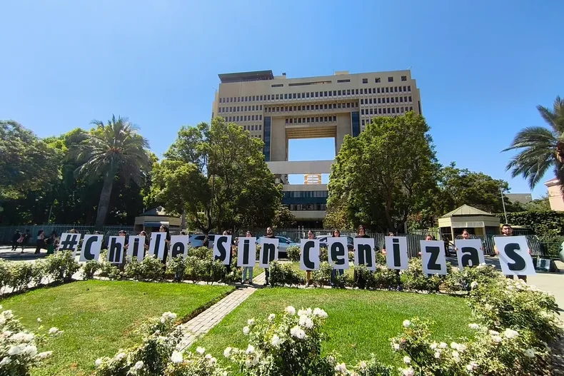 29296 a uno 1714913.webp