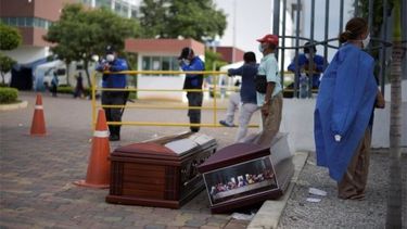 Ecuador limpió del registro epidemiológico 2.461 casos duplicados de COVID-19