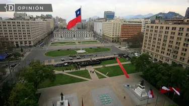 El Desconcierto | 27717 foto panoramica de la moneda y el casco civico.webp