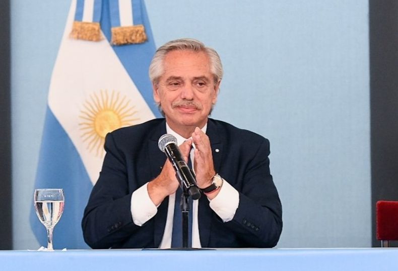 Alberto Fernandez.jpg