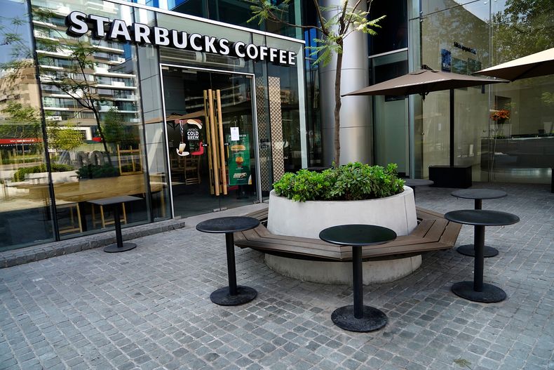 starbucks.jpg