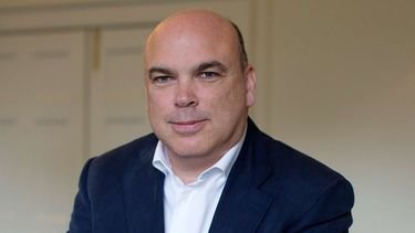 Yate de lujo hundido en Italia: Encuentran cuerpos de multimillonario británico y su hija