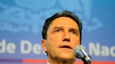 José Antonio Gómez, ex ministro de Defensa: “Llevar las Fuerzas Armadas a la política interna es un grave error”