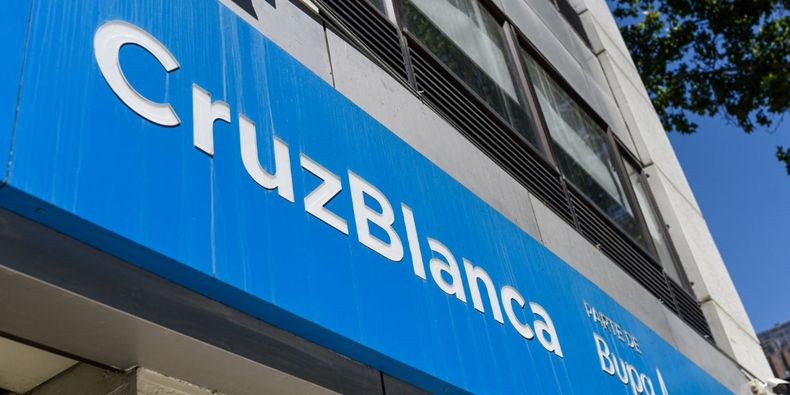Corte de Apelaciones ordenó restituir cobertura GES a Isapre Cruz Blanca / Agencia Uno