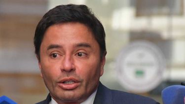 Carter presidencial: Estilo desafiante y poca disciplina del alcalde molesta a Chile Vamos