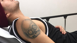 Indolencia, deudas y abandono: La vida de un estudiante después de sobrevivir a una agresión homofóbica