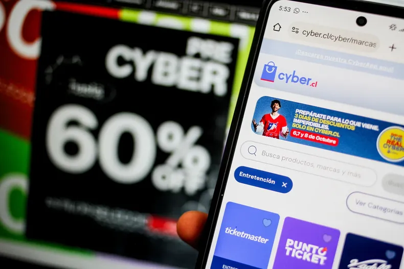 24009 cybermonday 2025 1.webp