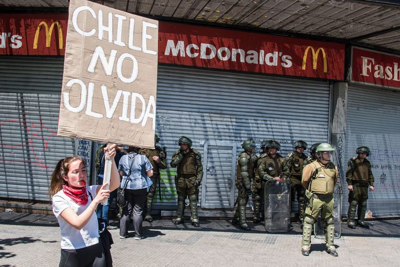 Plaza_Italia_fotos_Paulo_Slachevsky18.jpg