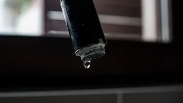 El Desconcierto | anuncian nuevo corte de agua para la region metropolitana  durara 30 horas.webp