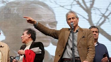Profesores apuestan por diálogo directo con Piñera ante falta de respuesta de ministra Cubillos