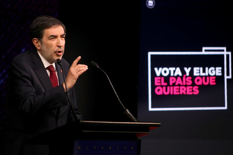 A_UNO_1224842.jpg