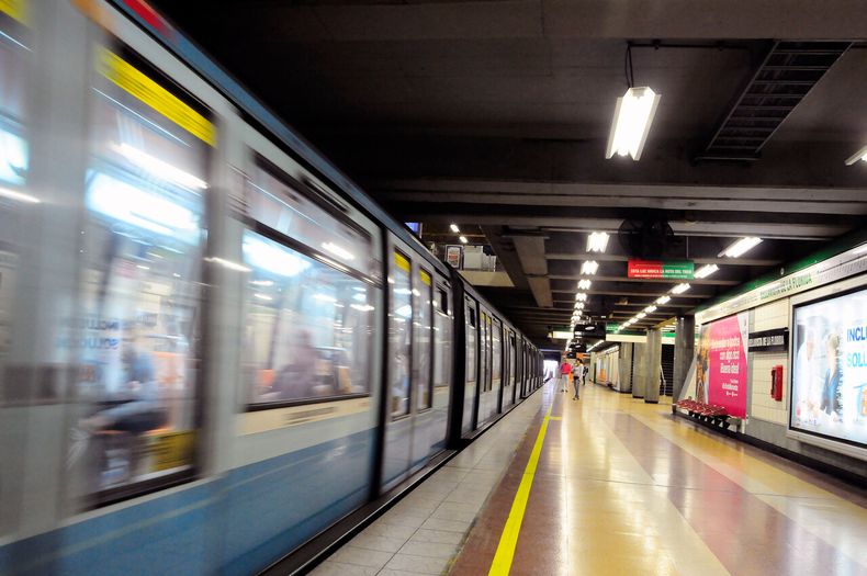 A_UNO_787524.jpg