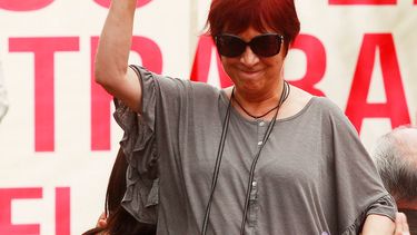 Carmen Hertz y amparo a cinco violadores de DD.HH: Es peligroso para la institucionalidad del país