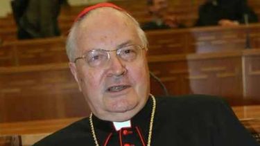 Muere Angelo Sodano, exnuncio de la dictadura y acusado de encubrir a Karadima