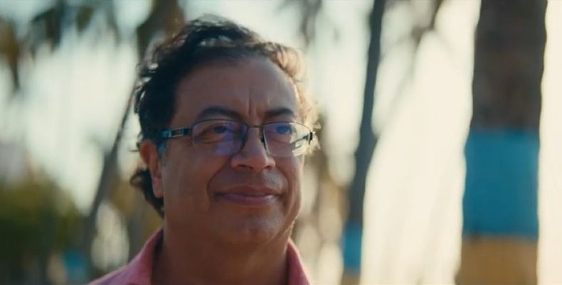 Petro otra.jpg