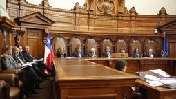 La resistencia Kawesqar: Corte Suprema falló en favor de comunidades indígenas ante arribo de salmoneras a Magallanes