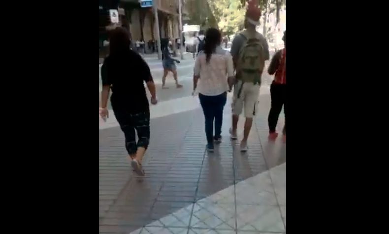 Paseo Ahumada con gente.jpg