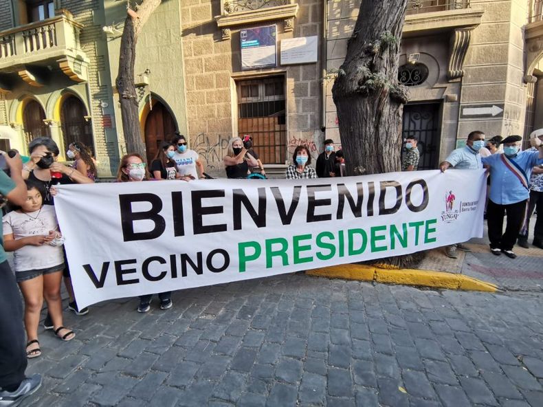 BienvenidoVecinoPresidente3 e1647268091437.jpeg