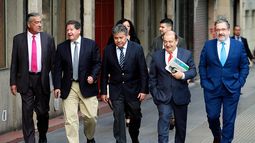 El equipo político estratégico de Alejandro Guillier: De 25 personas, solo 5 son mujeres