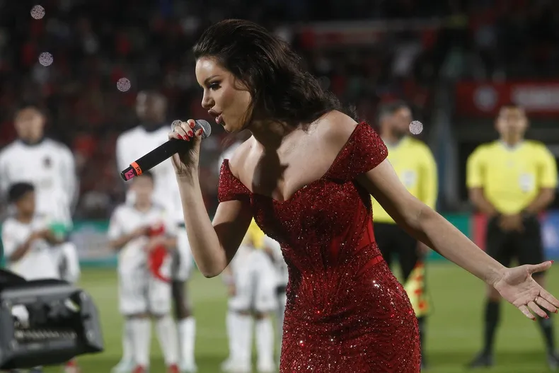 13384 dides himno.webp
