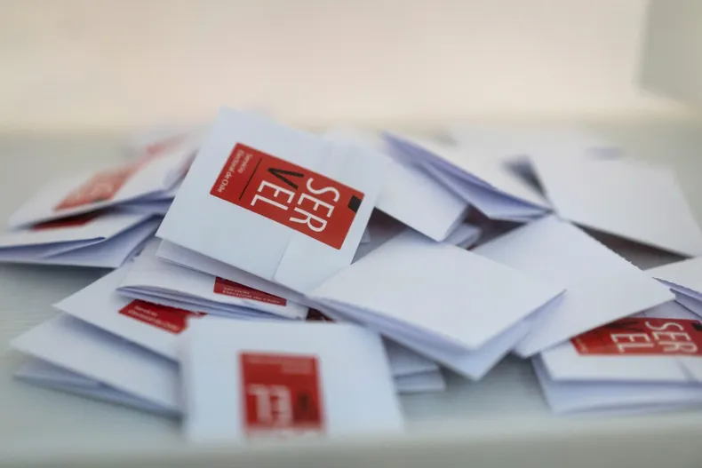 18004 a uno 1338940.webp