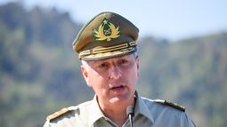 Rozas y rol de carabineros en estallido social: Arriesgamos nuestra vida y sostuvimos la República