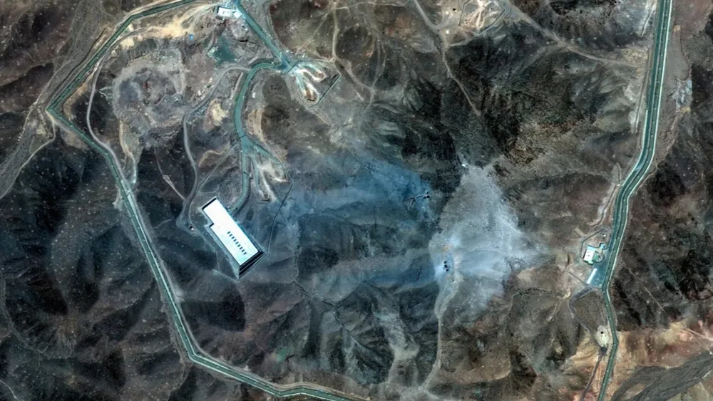 Catástrofe nuclear por ataque a planta iraní contaminaría el mar del que proviene el agua potable del golfo pérsico, alertan especialistas