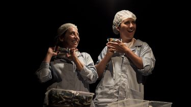 Mujeres, bizcochos y revolución: Chokman llega a las tablas de Matucana 100